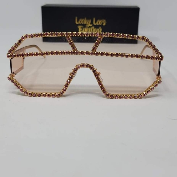 Luxury Fashion Sunglasses - Picture 1 of 3